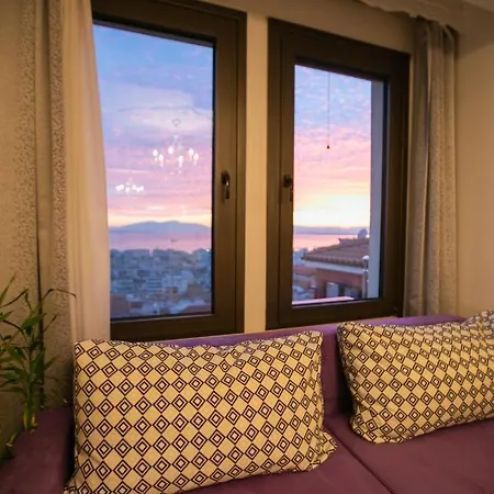 Stunning City View Apt & Parking Space At Old Town Apartment Thessaloniki